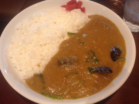 (8) Vegetable curry (600 yen) Photo by author.